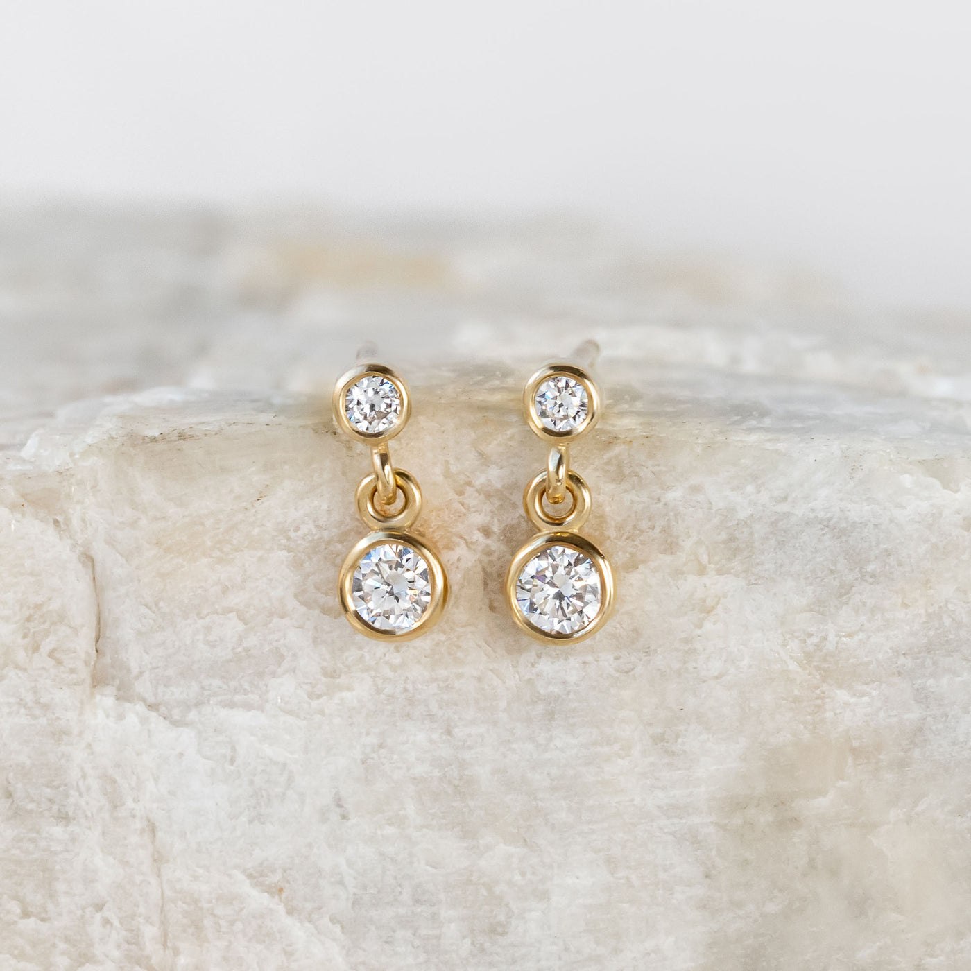 Double Bezel Stud Earrings